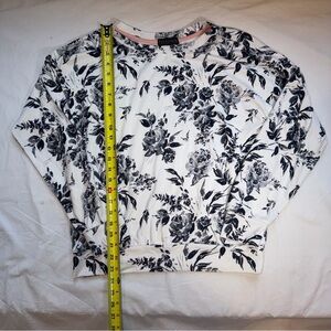 Women’s P.J. Salvage Black and White Floral Pajama Top